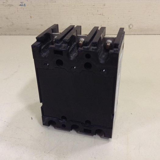 Used TOSHIBA 20 Amp No-Fuse Breaker S30C-3P-20A #81912