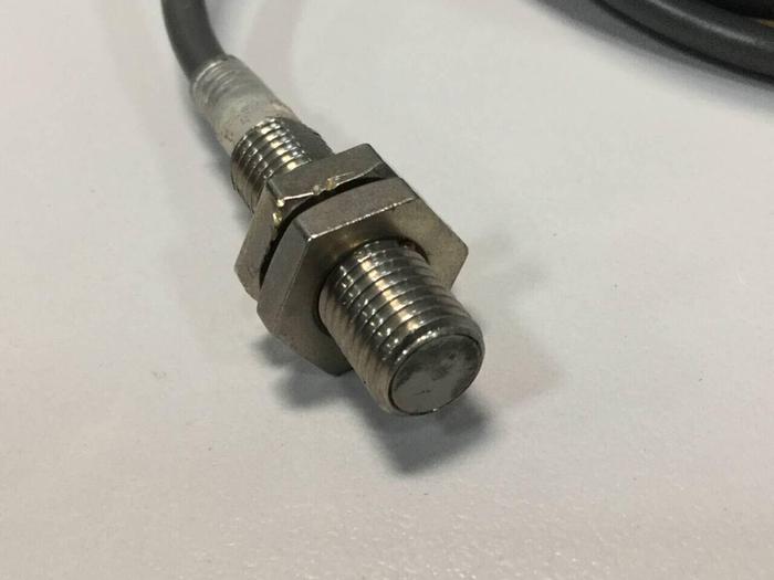 Used OMRON Sensor E2E-X1R5E1 #99343