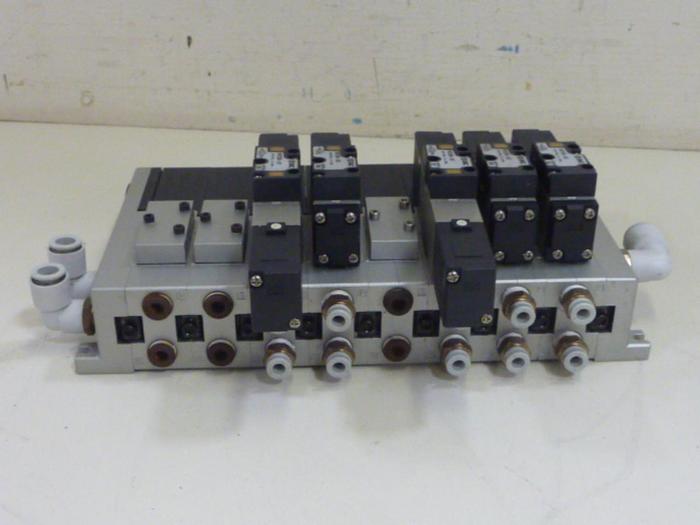Used SMC Block w/ Valves BLOCK343 #61343