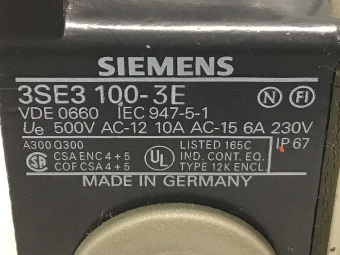 Used SIEMENS Switch 3SE3 100-3E #121187