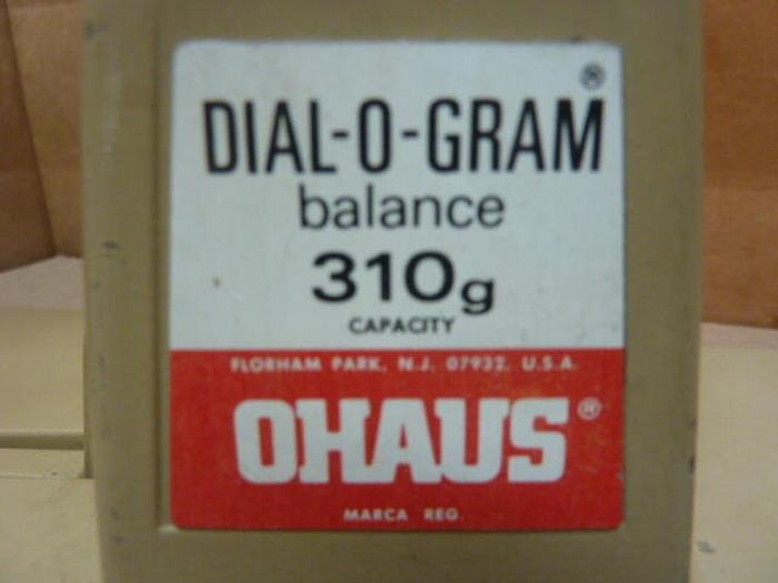 Used OHAUS Dial-O-Gram Scale 310G #31072