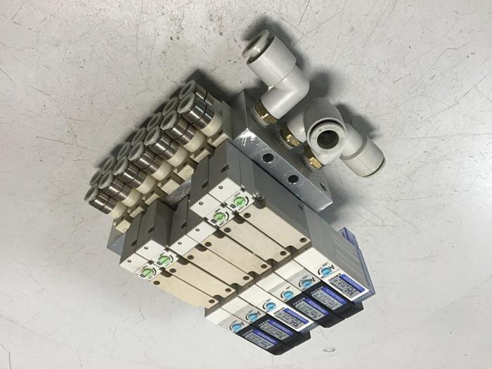 Used KOGANEI Solenoid w/ Valves F10M7AJ #120934