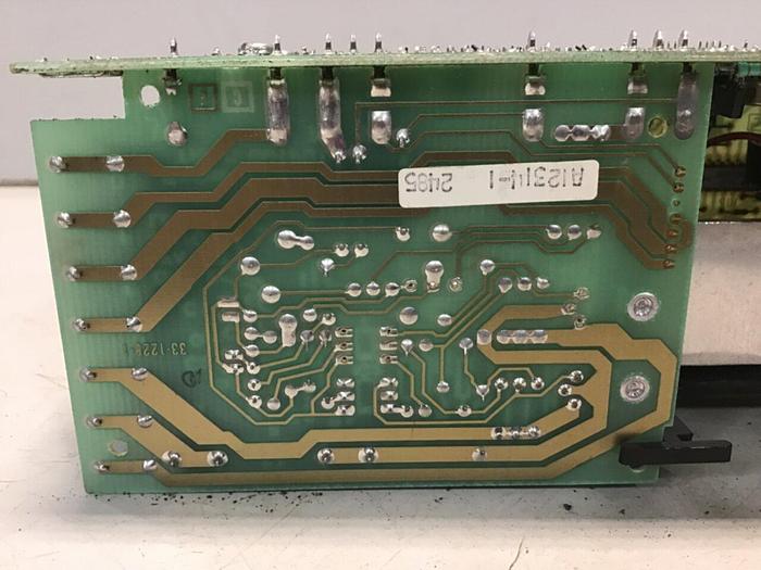 Used BARBER COLMAN Temperature Controller 585A-00016-000-0-00 #129800