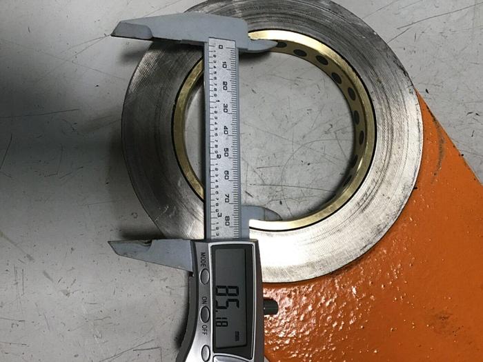 Used CINCINNATI MILACRON Toggle Link 5038009 #131116