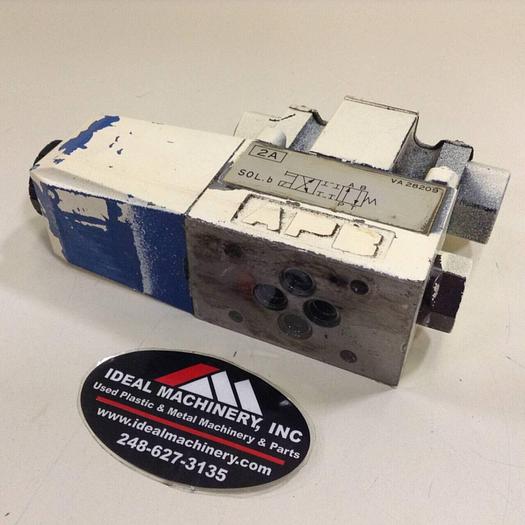 Used VICKERS Directional Control Valve DG4V32AMP7H750 #74199