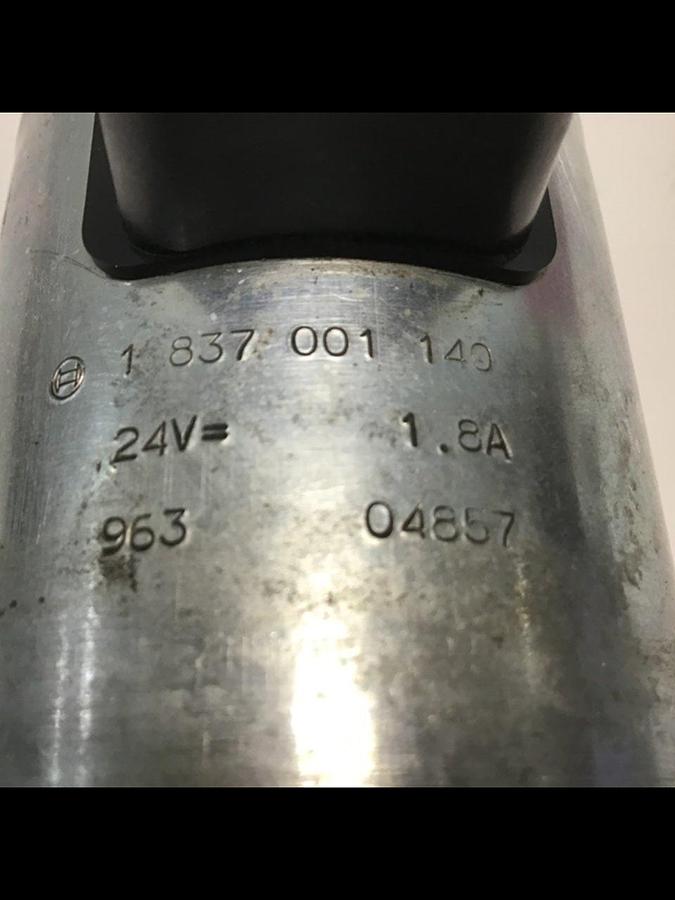 Used BOSCH Valve 081WV10P1V1001WS024/00D51 Used