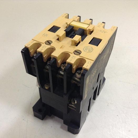 Used ALLEN BRADLEY Contactor 100-A24ND3 SER C #83939