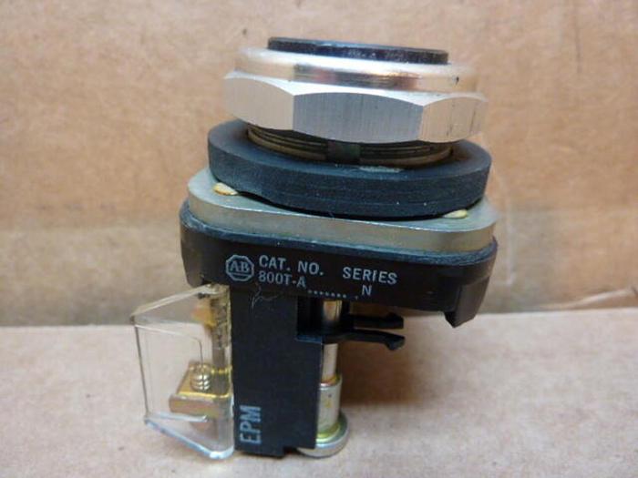 Used ALLEN BRADLEY Push Button 800T-A BLACK #27927
