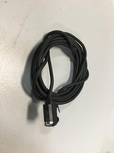 Used OMRON Photoelectric Sensor E3T-ST11 #103419