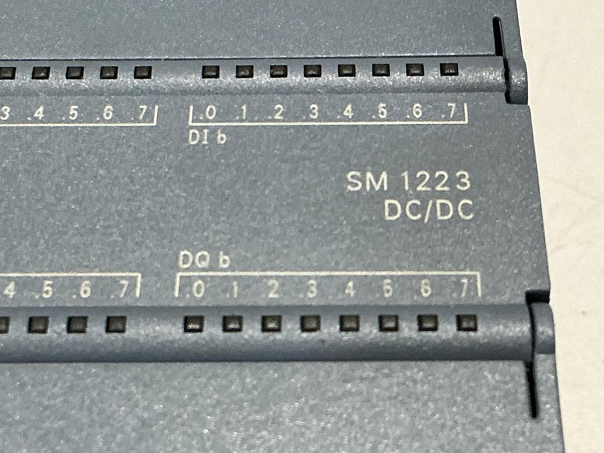 Used SIEMENS CPU 1214C
