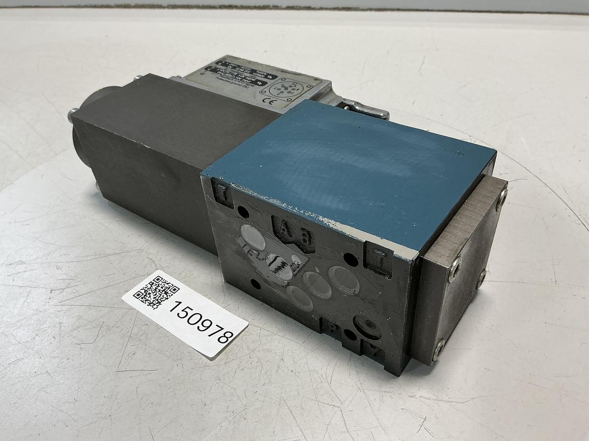 Used BOSCH 0 811 404 752