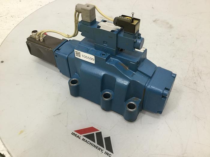 Used REXROTH Servo Valve 4WRKE32W000216A24EZ9D3MR439 Used