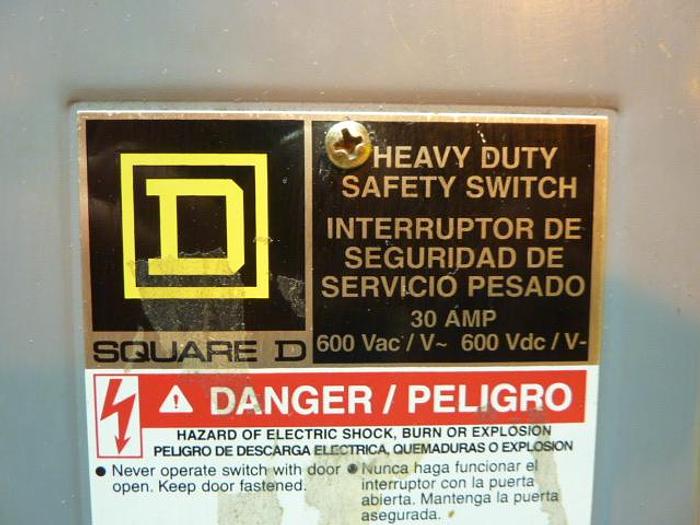Used SQUARE D 30 Amp Safety Disconnect Switch H361 E1 Used
