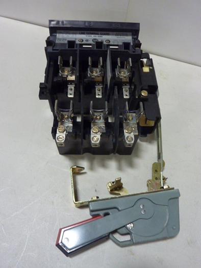Used ALLEN BRADLEY 30 Amp Disconnect Switch 1494V-DS30 SER A #57388