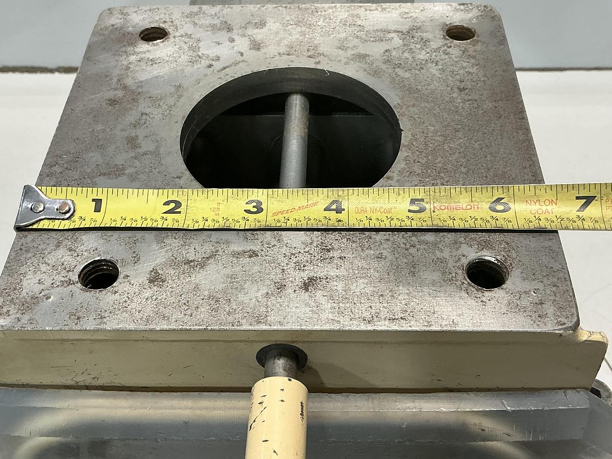 Used PPE NO MODEL NUMBER / NO TAG