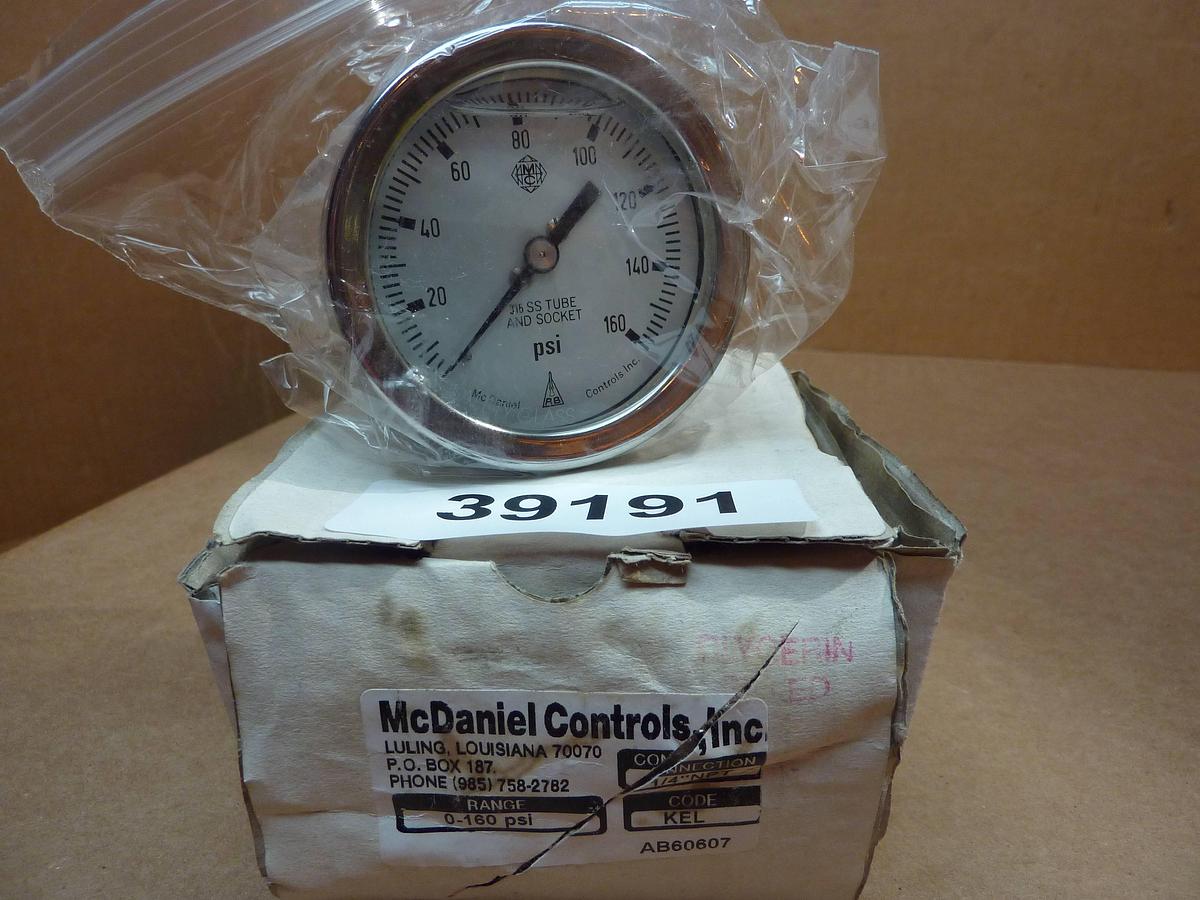 MCDANIEL CONTROLS Gauge KEL Used