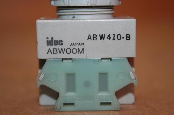Used IDEC Push Button ABW410-B BLACK #19999