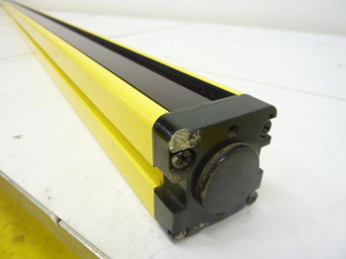 Used BANNER ENGINEERING Long Range Light Curtain MSXLHDR7212Y Used