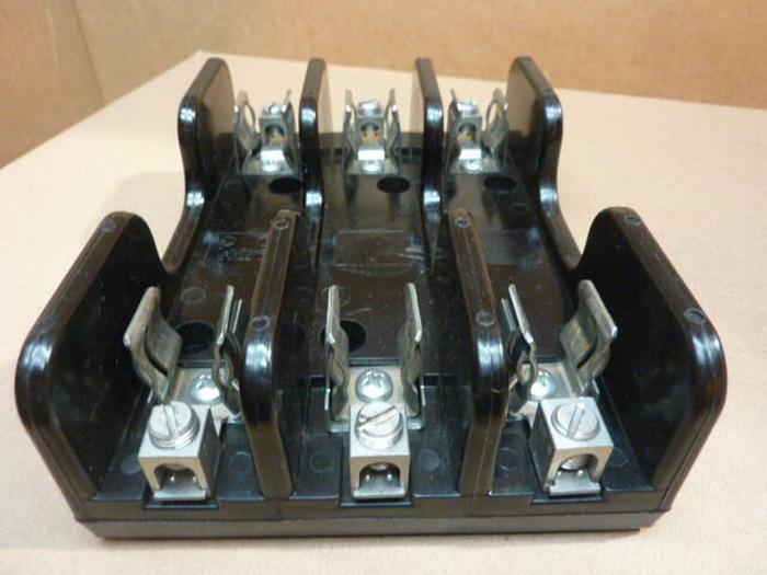 Used GOULD 30 Amp Fuse Block 60308 #33187