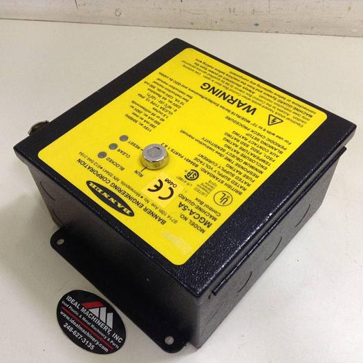 Used BANNER ENGINEERING Machine-Guard Control Box MGCA-5A #74592