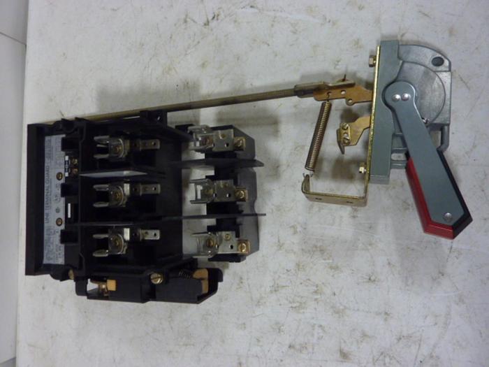 Used ALLEN BRADLEY 30 Amp Disconnect Switch 1494V-DS30 SER A #57429