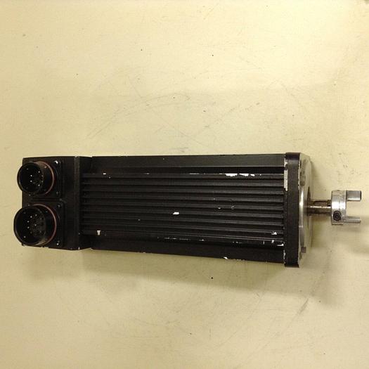 Used RELIANCE ELECTRIC Servo Motor 1326AS-B330H-21-K3 Used