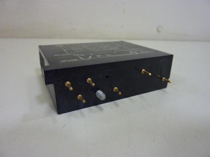 Used TEXAS INSTRUMENTS Output Module 5MT12-20AL #54528
