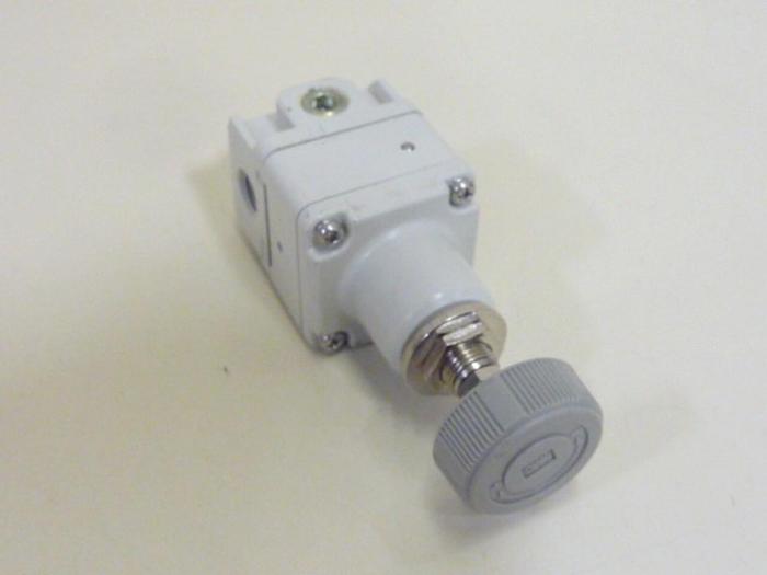 Used SMC Precision Regulator IR1020-N01 #66785