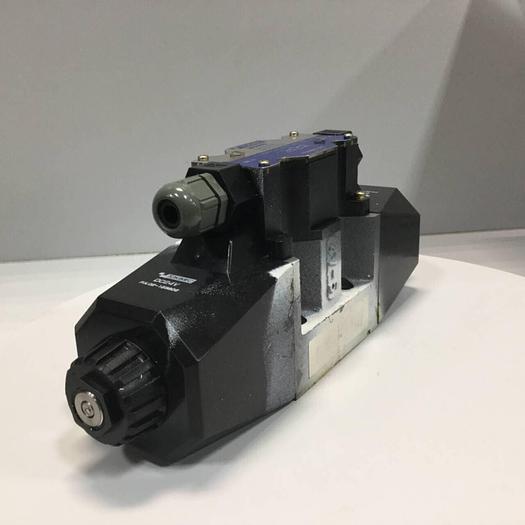 Used VICKERS Directional Control Valve DG4V56CMP7LH740 #94122