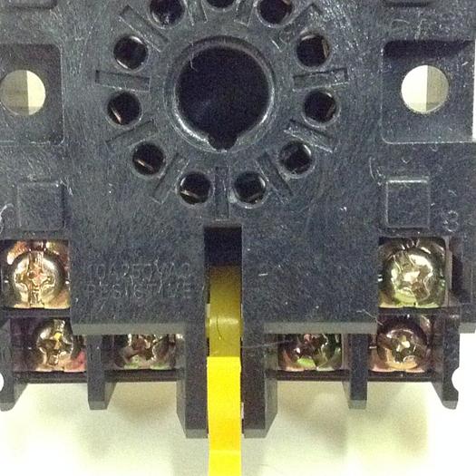 Used OMRON Relay Base Socket P2CF-11 #72391