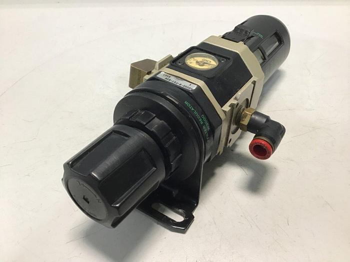 Used CKD CORP Filter Regulator W3000-8-FX1-B3W #114620