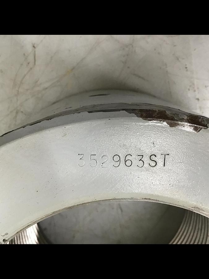 Used VAN DORN 352963ST Tie Bar Nut Used #140131