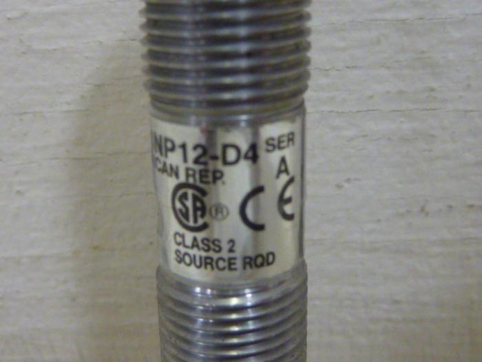 Used ALLEN BRADLEY Sensor 871TM-DH4NP12-D4 SER A #62570