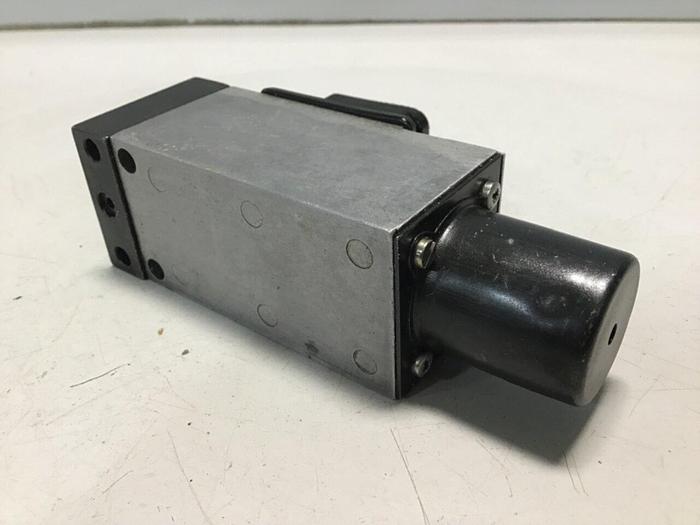 Used REXROTH Valve HED40P16100K14S Used