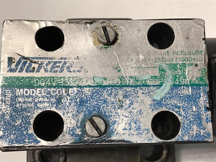 Used VICKERS Directional Valve DG4V-3S-2AL-M-U-HL7-60-EN490 #144602