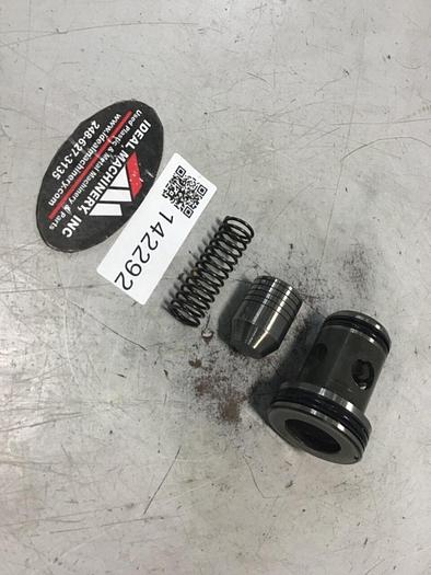 Used VICKERS Cartridge Valve Insert 25-D20-10 #142292