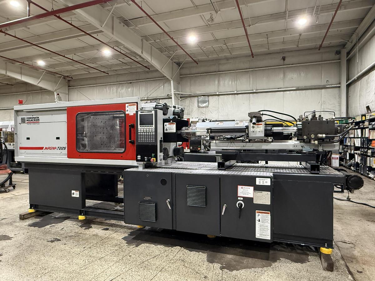 Used 2001 FERROMATIK MILACRON 225 Ton Injection Molding Machine MT225-10.6 USED #151881