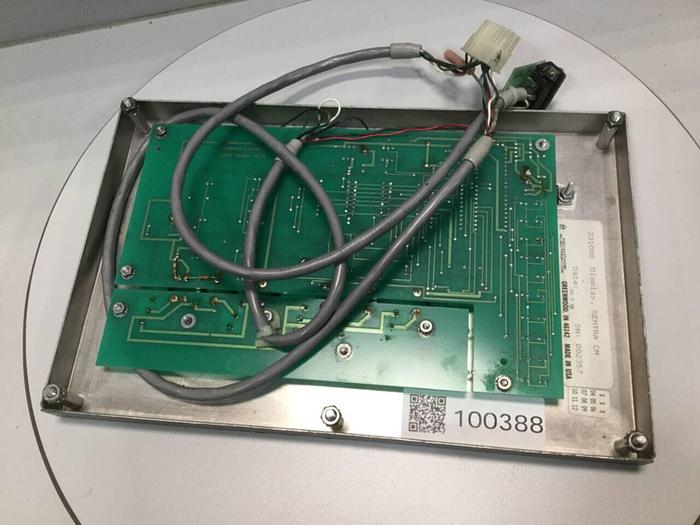 Used ADVANTAGE ELECTRONICS Display Panel Board 493085 100593 #100388