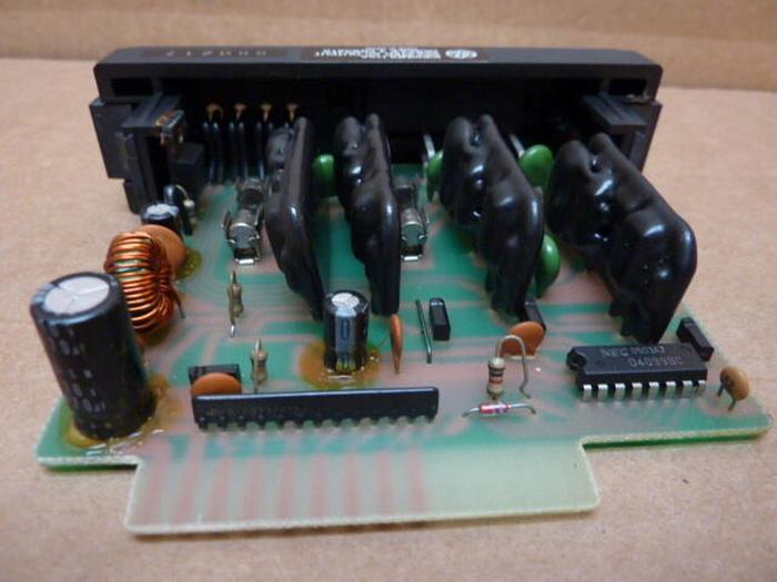Used GENERAL ELECTRIC / GE AC Output Module IC610MDL176A #27647