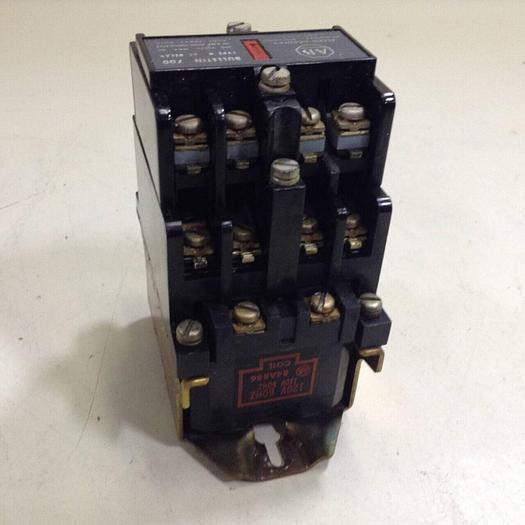 Used ALLEN BRADLEY AC Relay 700-N800A1 SER C #86494