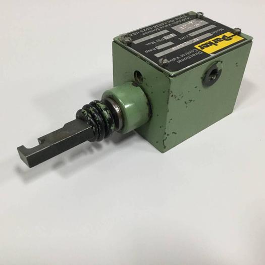 Used PARKER Directional Control Valve D3T1H21X4395 #91312