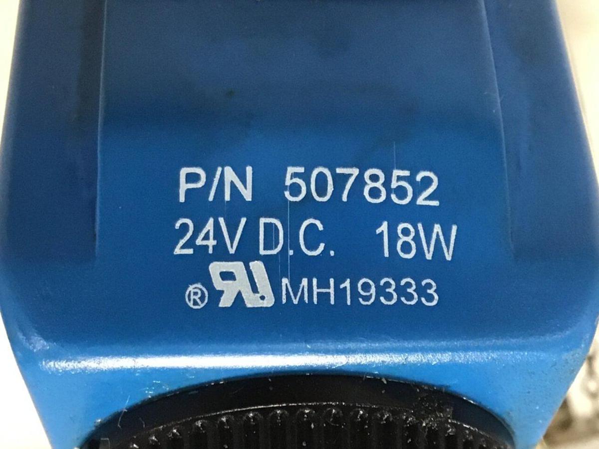 Used VICKERS Valve CG5060AFMUHL7110 #137962