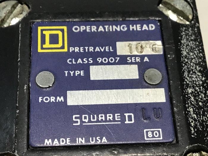 Used SQUARE D Limit Switch 9007-AEQ2699 #121443