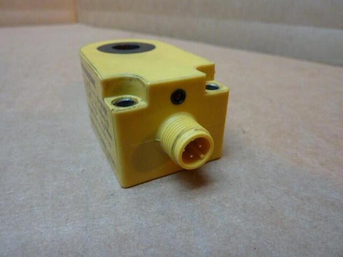Used TURCK ELEKTRONIK Proximity Switch BI10R-W30-DAN6X-H1141 #21617