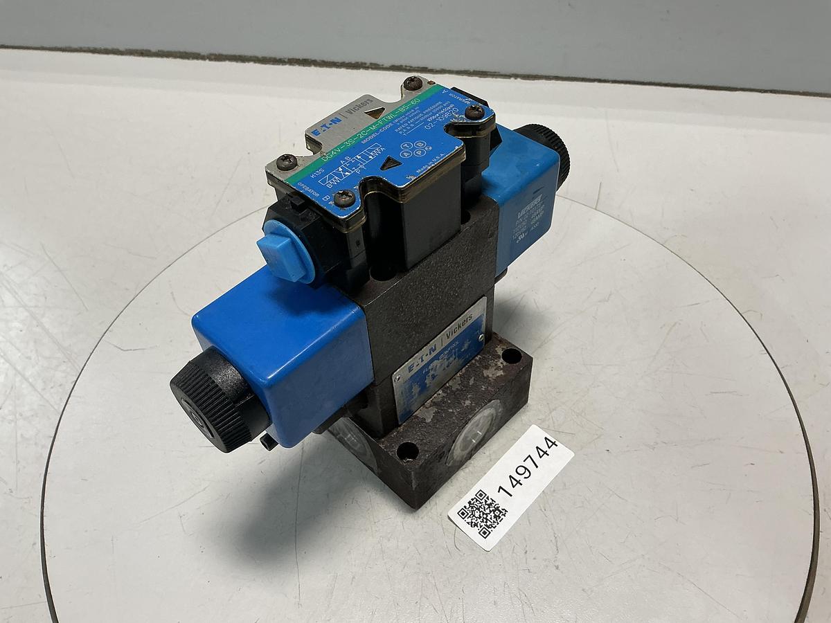 Used VICKERS DG4V-3S-2C-M-FTWL-B5-60