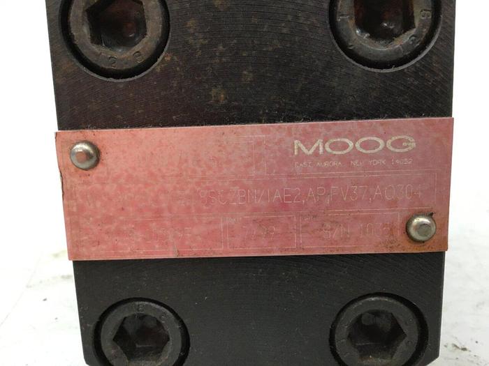 Used HYDROLUX Servo Valve D 633E714A USED