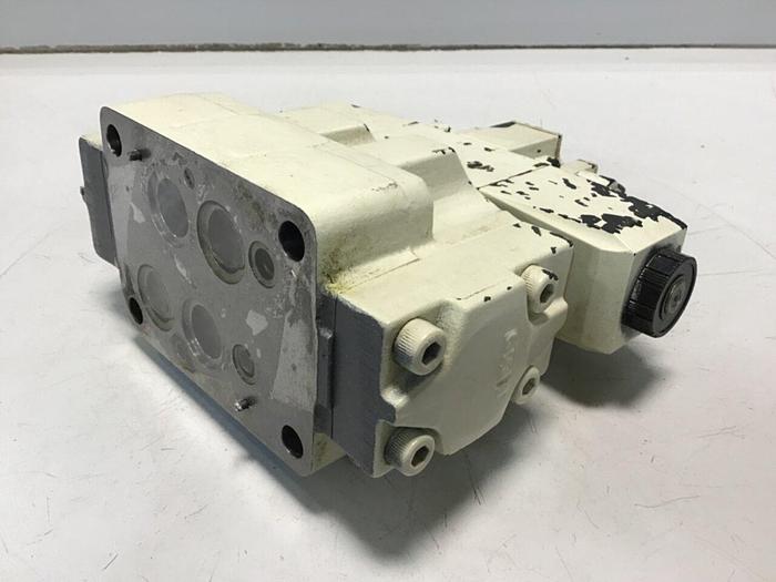 Used TOKIMEC Valve DG5V-7-31C-E-T-P7-H-80-JA94 #133043