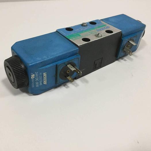 Used VICKERS Valve DG4V-3S-33C-M-U-H5-60 #90546