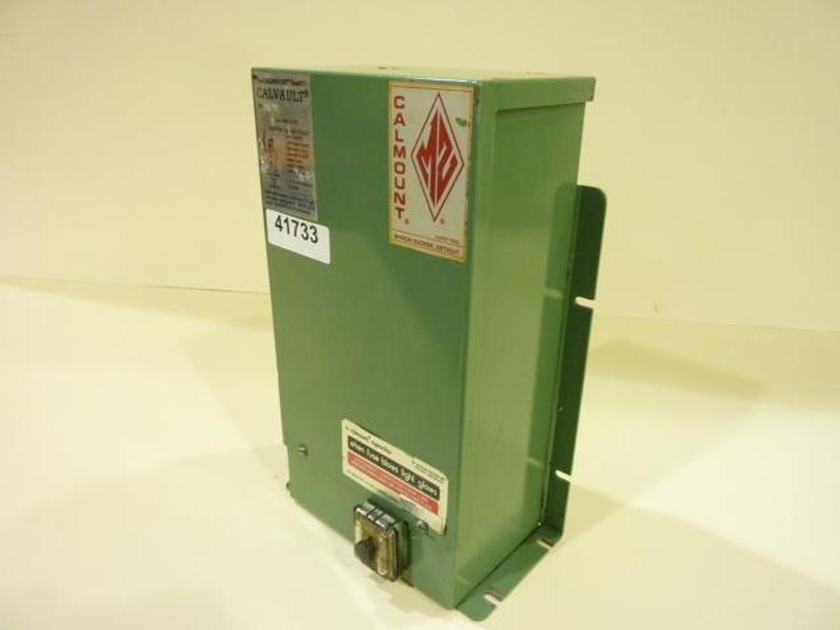 Used CALMOUNT Capacitor 543 UL USED
