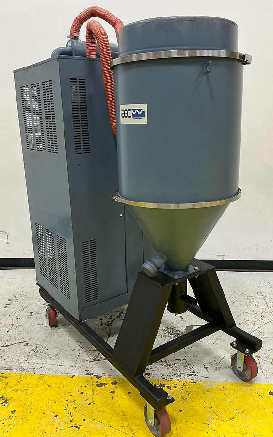 Used AEC WD-30 DRYER with Hopper USED #152468